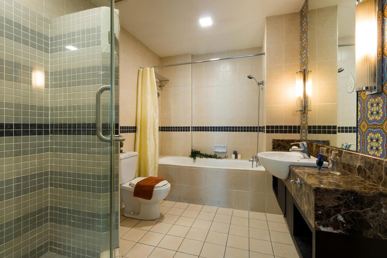 Hauzz Seri Bukit Ceylon Residence Куала Лумпур Екстериор снимка